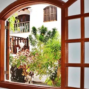 https://playa-honda-home.in-canary-islands.com